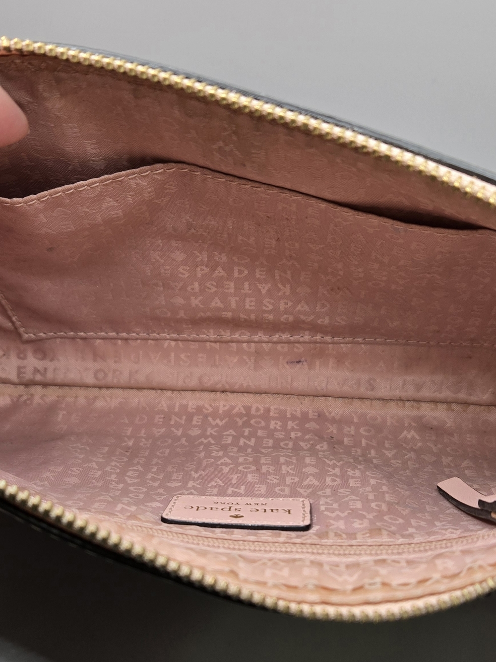 Kate Spade New York Pink Leather Crossbody Bag Gold Tone Hardware - Picture 3 of 7